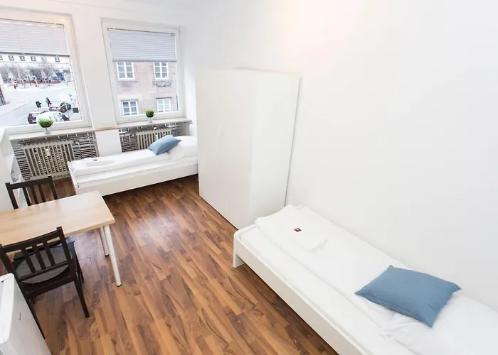 Hostel Zentral Gelegene Mit Gemeinschaftsbad Und Kueche