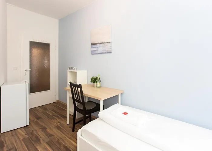 Hostel Zentral Gelegene Mit Gemeinschaftsbad Und Kueche *