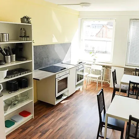 Zentral Gelegene Mit Gemeinschaftsbad Und Kueche Ostello Norimberga